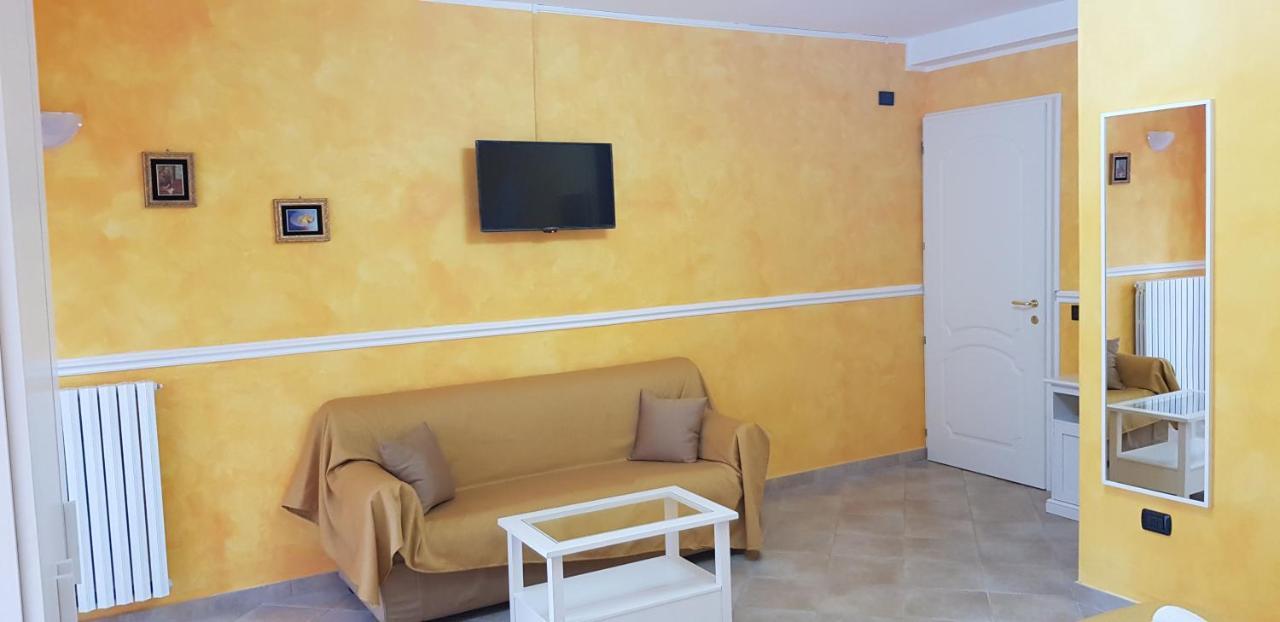 فيبو فالينتيا B&B Del Corso Vittorio المظهر الخارجي الصورة